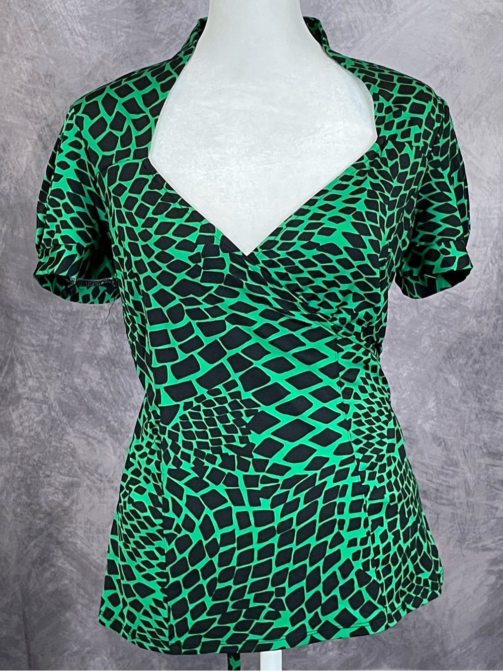 INC International Concepts Green and Black Geometric Wrap-Style Blouse size S